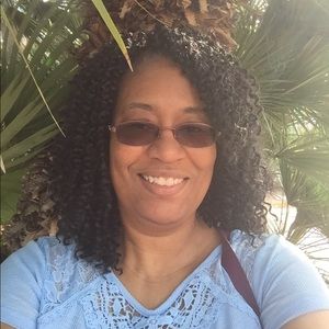 Meet your Posher, Melanie